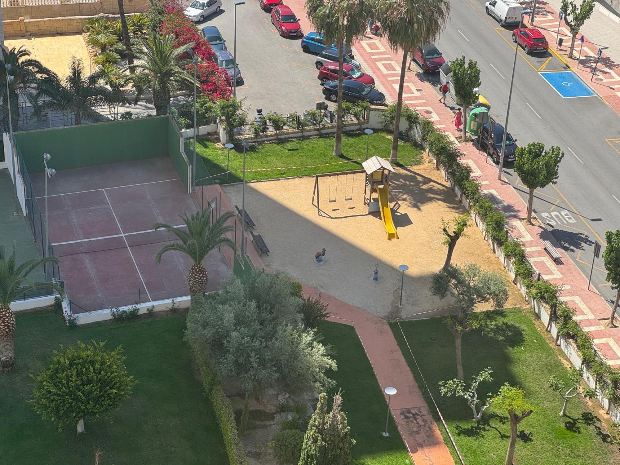 Apartamento с видом на море и бассейном , 600 м от пляжа Cala de Finestrat